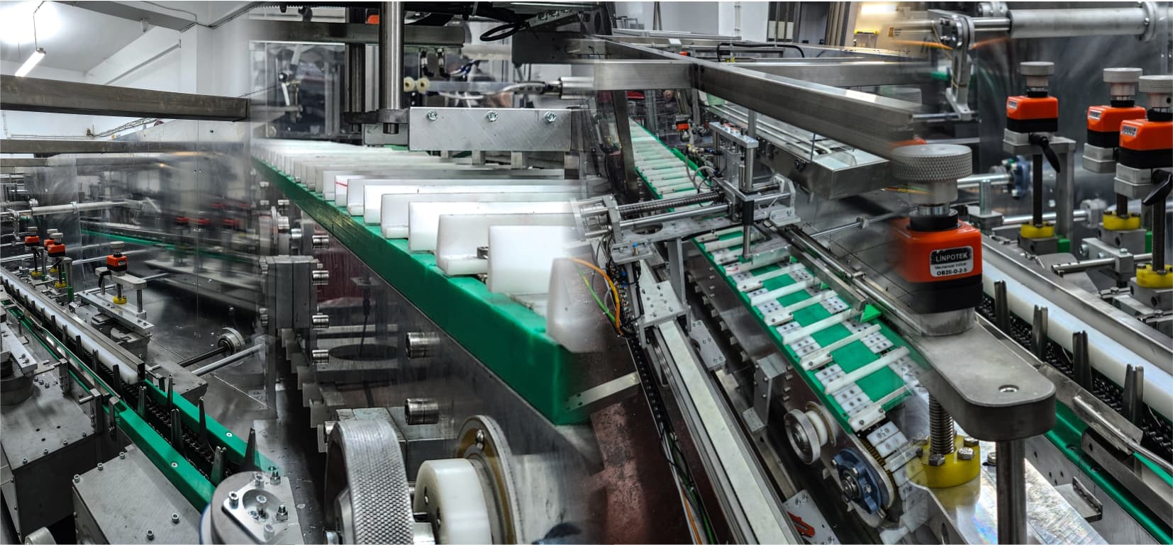 SUPERPACK 200 Series Horizontal Case Packer